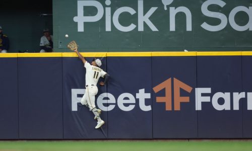 Walks haunt Twins early as Brewers stop Minnesota’s win streak at 13