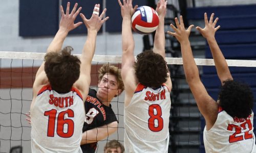Volleyball notebook: Wayland boys avoid the ‘fun-house mirror’