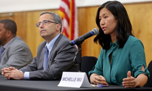 Editorial: Mayoral candidates learn immigrants aren’t voters’ top concern