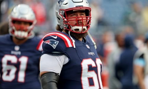 Patriots two-time Super Bowl champion center David Andrews to announce retirement
