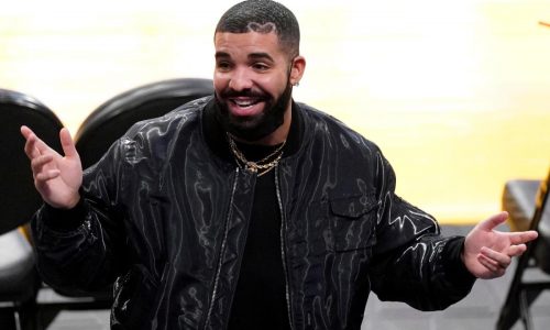 Drake shares receipts of $8 million in gambling losses