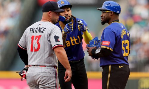 Long-time Mariner Ty France finds good fit in Minnesota