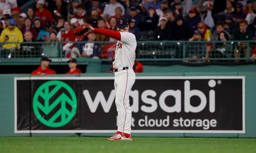 Roman Anthony goes 0 for 4 with RBI and error in debut, Red Sox lose in 11