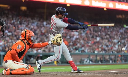 ‘Relentless’ Red Sox defeat Devers, Giants for 8th win in 9 games