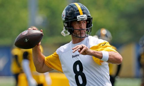 Aaron Rodgers denies ‘fake marriage’ to mystery woman