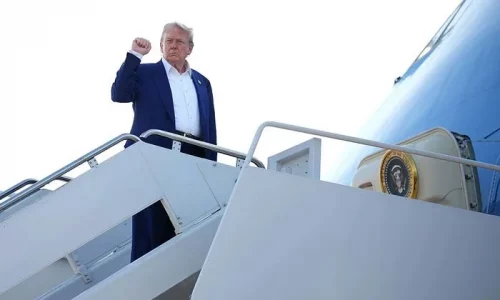 As Cease-Fire Holds, Trump Says He Doesn’t Want Regime Change in Iran