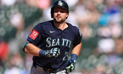 Cal Raleigh’s Historic Season Keeps Mariners in Postseason Hunt