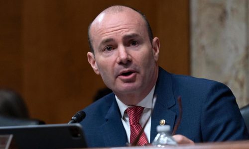 GOP plan to sell more than 2 million acres of federal lands is found to violate Senate rules