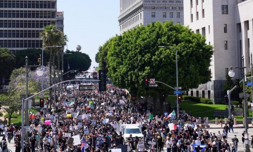 Australian reporter hit by nonlethal round during live report from LA immigration protests