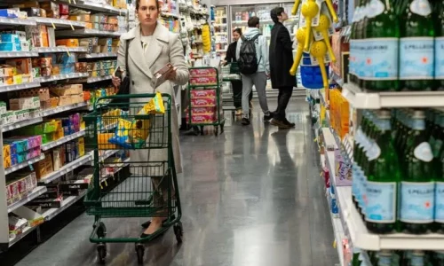 New York Fed Reports Drop in Consumer Inflation Concerns, Positive Shift in Job Market