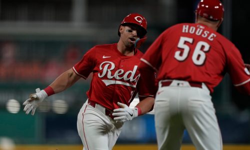 Reds, rain sink Twins below .500