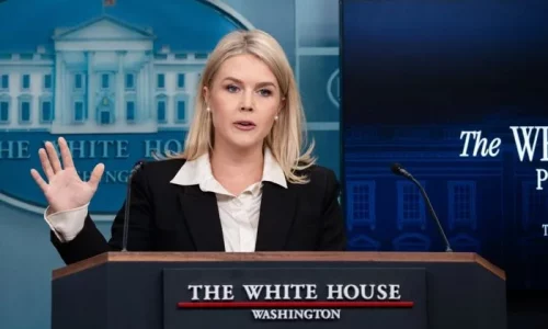 White House Warns Iran, Says Closing Hormuz Strait ‘Would Be Foolish’