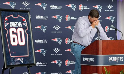 Emotional David Andrews says goodbye to Patriots, football: ‘I gave everything I had’