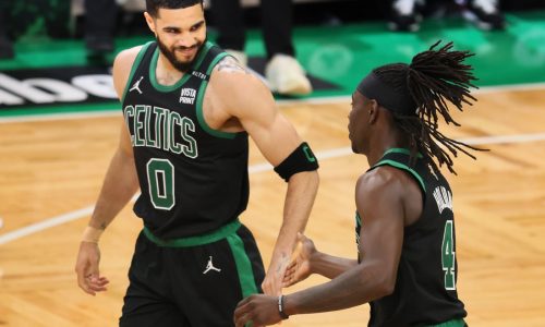 Jayson Tatum reacts to Celtics’ Jrue Holiday, Kristaps Porzingis trades