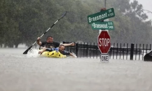 24 Dead, 20 Girls Missing as Flooding Ravages Central Texas