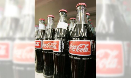 Trump says Coke will shift to cane sugar. But increasingly, shoppers want no sugar in their sodas