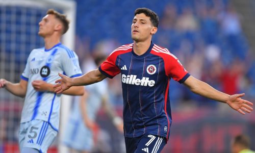 Last place CF Montreal stun New England Revolution, extend winless run