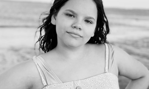 Adventurous Alanna loves animals & babies