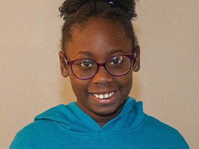 Fun-loving Laren expresses herself through art