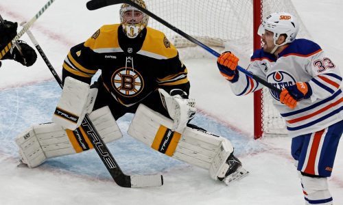 Bruins obtain Viktor Arvidsson from Oilers