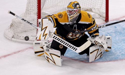 Michael DiPietro looking to force his way into Bruins’ goalie picture