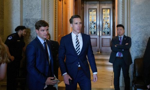 Trump calls GOP’s Hawley ‘second tier’ senator after bill to ban stock trades in government advances