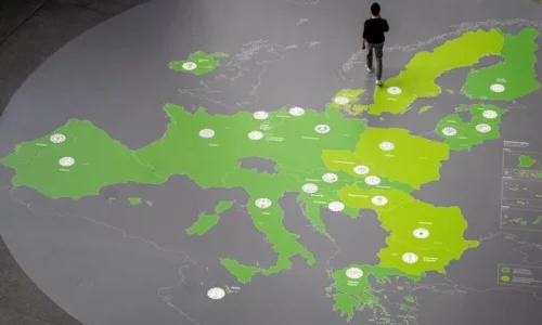 Euro Area Growth Stalls at 0.1 Percent as US Economy Surges 3 Percent In 2nd Quarter