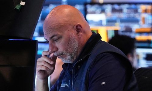 Wall Street gains as investors eye US trade talks with China, Fed rate decision and earnings reports