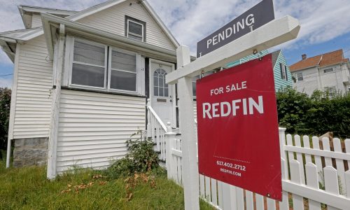 Massachusetts housing history: Greater Boston single-family homes top $1M median