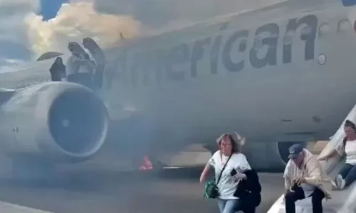 Passengers Forced to Evacuate American Airlines Flight on Runway After Mechanical Issue