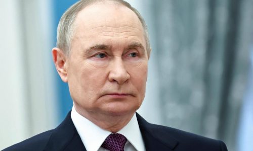 Trump tightens deadline on Putin