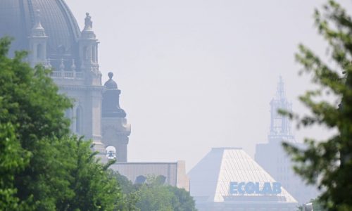 Canadian wildfire smoke prompts air quality alerts across Minnesota and the Great Lakes region