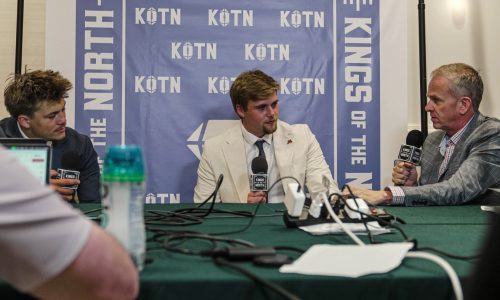 New Gophers quarterback Drake Lindsey leaning into leadership role