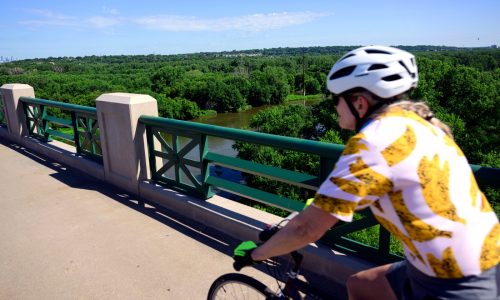 Mendota Bridge’s new railings getting a rethink after concerns from cyclists