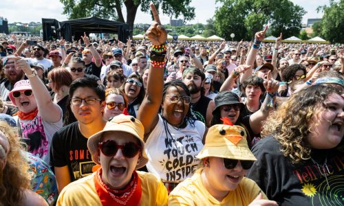 Live: Day 2 of the Minnesota Yacht Club music festival draws tens of thousands to Harriet Island