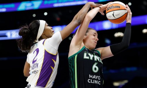 Bench gives boost as Lynx win in Los Angeles
