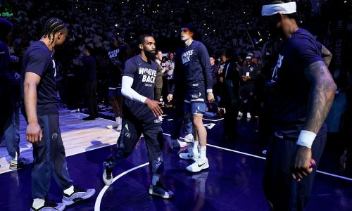 Timberwolves guard Mike Conley talks Wolves, his health and golf