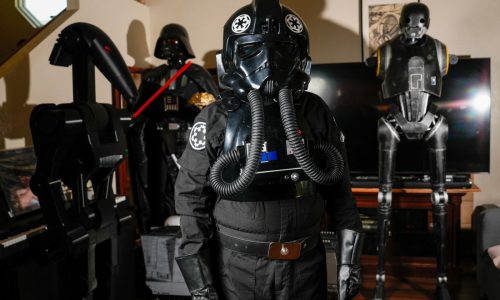 ‘Bad guys just have the best costumes’: Local cosplayer crafts movie-quality Star Wars armor and droids