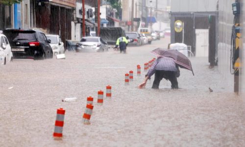 At least 4 dead and 1,300 evacuated after heavy rain in South Korea