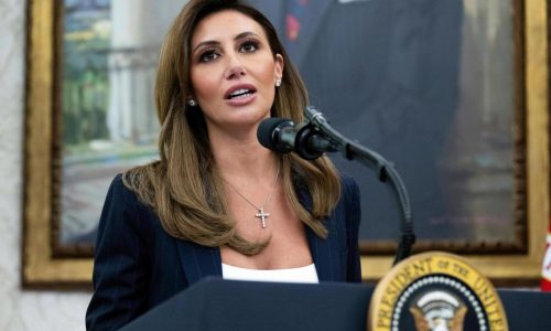 Pam Bondi says judge-picked New Jersey prosecutor succeeding Alina Habba has been removed