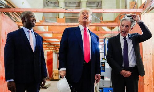 Dissent rises at the Federal Reserve among Trump appointees, but interest rate cut is unlikely