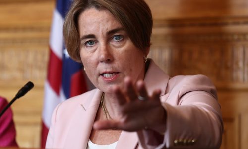 Mass. emergency shelter spending over $940M for FY25, latest state data shows