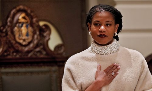 Massachusetts Democrats say attorneys need to ‘get back to work’ amid pay dispute