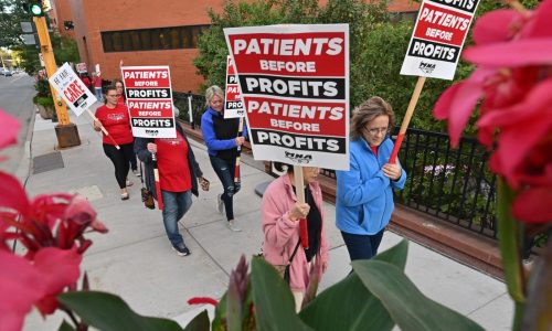 Twin Cities nurses avoid strike, Duluth strike still possible