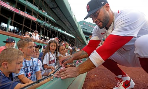 Red Sox fans asked to not buy food, drinks during first-ever strike at Fenway Park