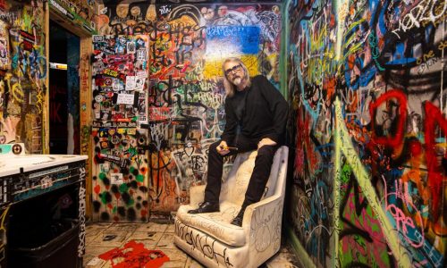 A guide to a 12-pack of Las Vegas’ best dive bars