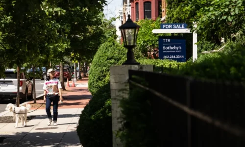 Home Sales See Record July Cancellations as High Mortgage Rates Weigh on Buyers