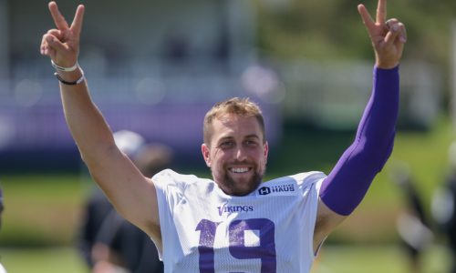 Mizutani: Vikings reacquiring Adam Thielen evokes memories of Randy Moss