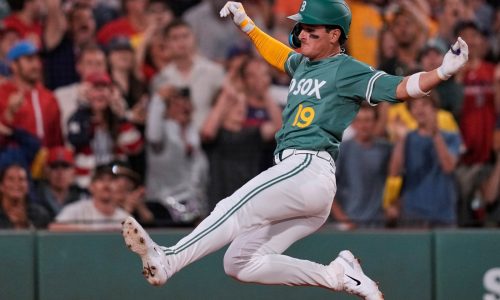 Trevor Story’s walk-off single lifts Red Sox past Marlins