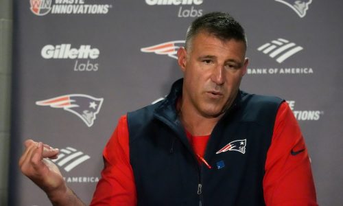 Patriots coach Mike Vrabel clarifies viral ‘rats’ comment about media leaks